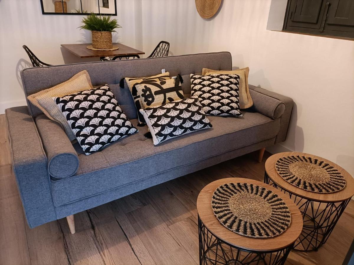 סביליה New Apartment In Traditional Building Of The XVI Century מראה חיצוני תמונה
