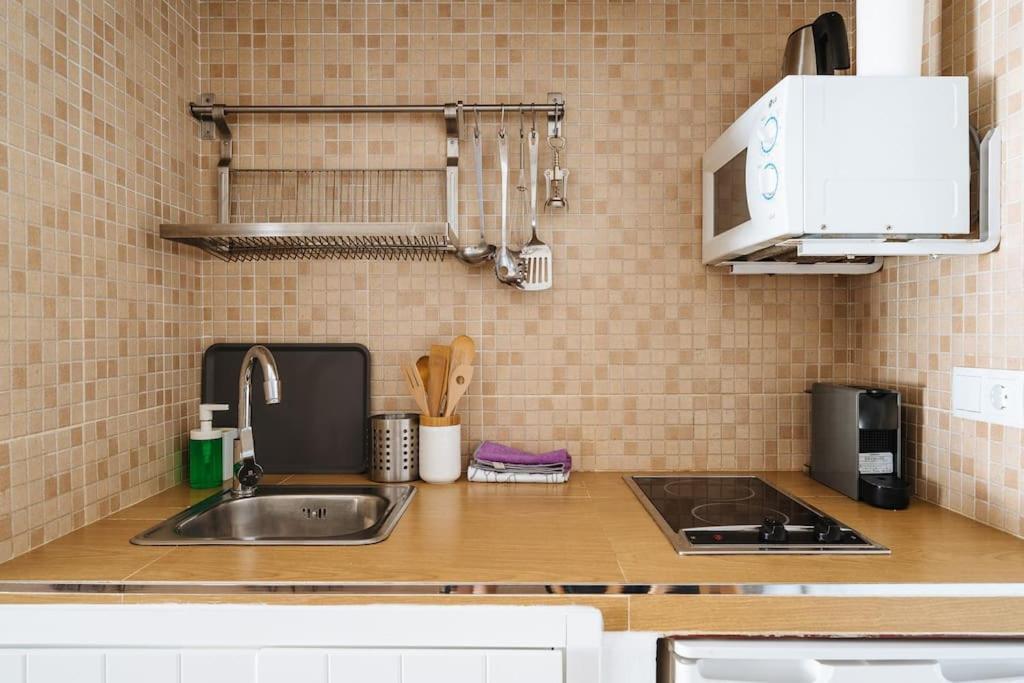 סביליה New Apartment In Traditional Building Of The XVI Century מראה חיצוני תמונה