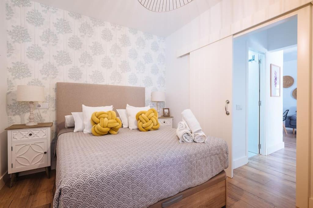 סביליה New Apartment In Traditional Building Of The XVI Century מראה חיצוני תמונה