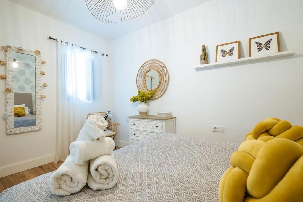 סביליה New Apartment In Traditional Building Of The XVI Century מראה חיצוני תמונה