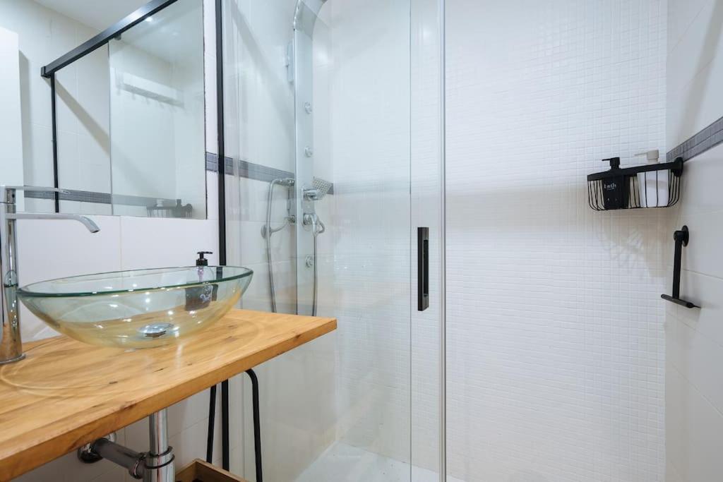 סביליה New Apartment In Traditional Building Of The XVI Century מראה חיצוני תמונה